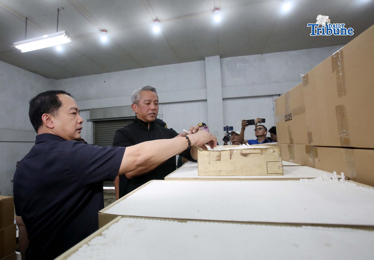 (February 16 2026) Department of the Interior and Local Government (DILG) Secretary Jonvic Remulla, with Philippine National Police Chief PGen. Jose Melencio Nartatez Jr. and Bureau of Customs Commissioner Ariel Nepomuceno, conducted a joint operation of an alleged unregistered cigarette manufacturing warehouse in Barangay Panipuan, San Fernando, Pampanga, on Monday, February 16, 2026. Photo/Analy Labor