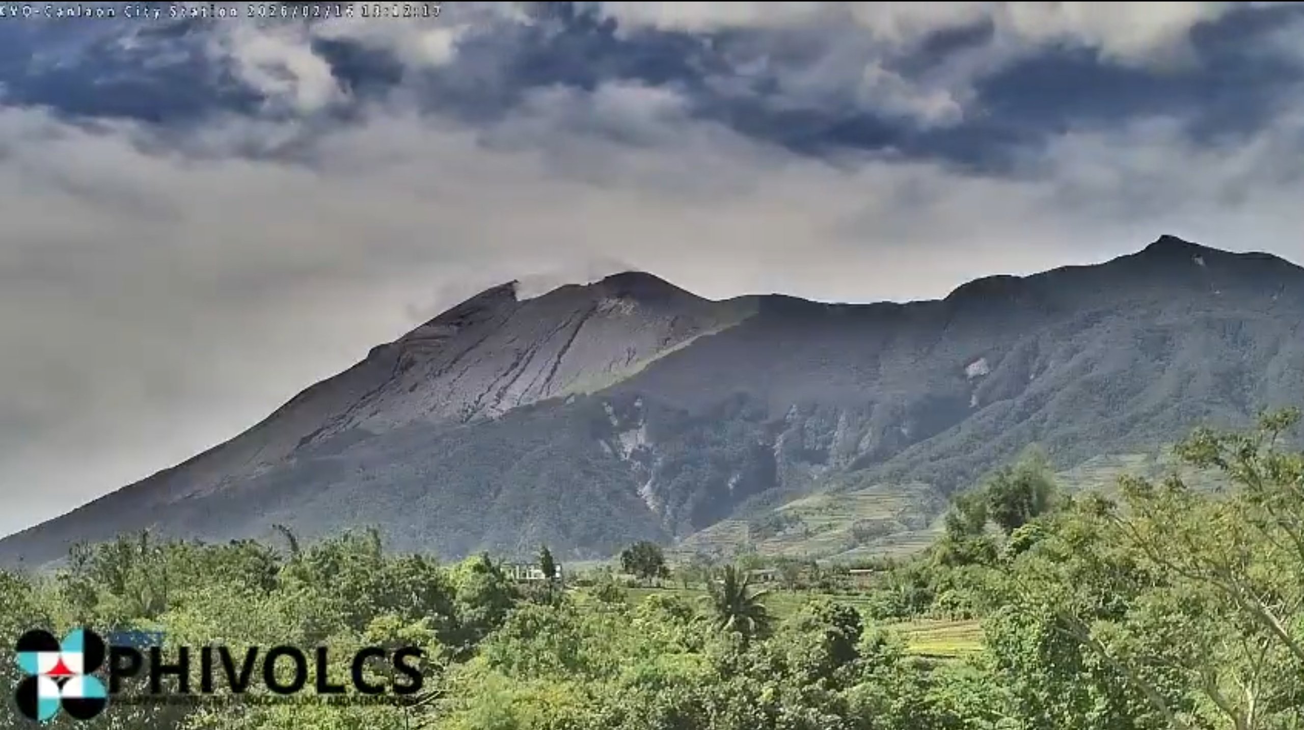Kanlaon remains at Alert Level 2 as ash emissions continue