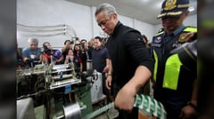 2 CL solons probed over cigarette busts