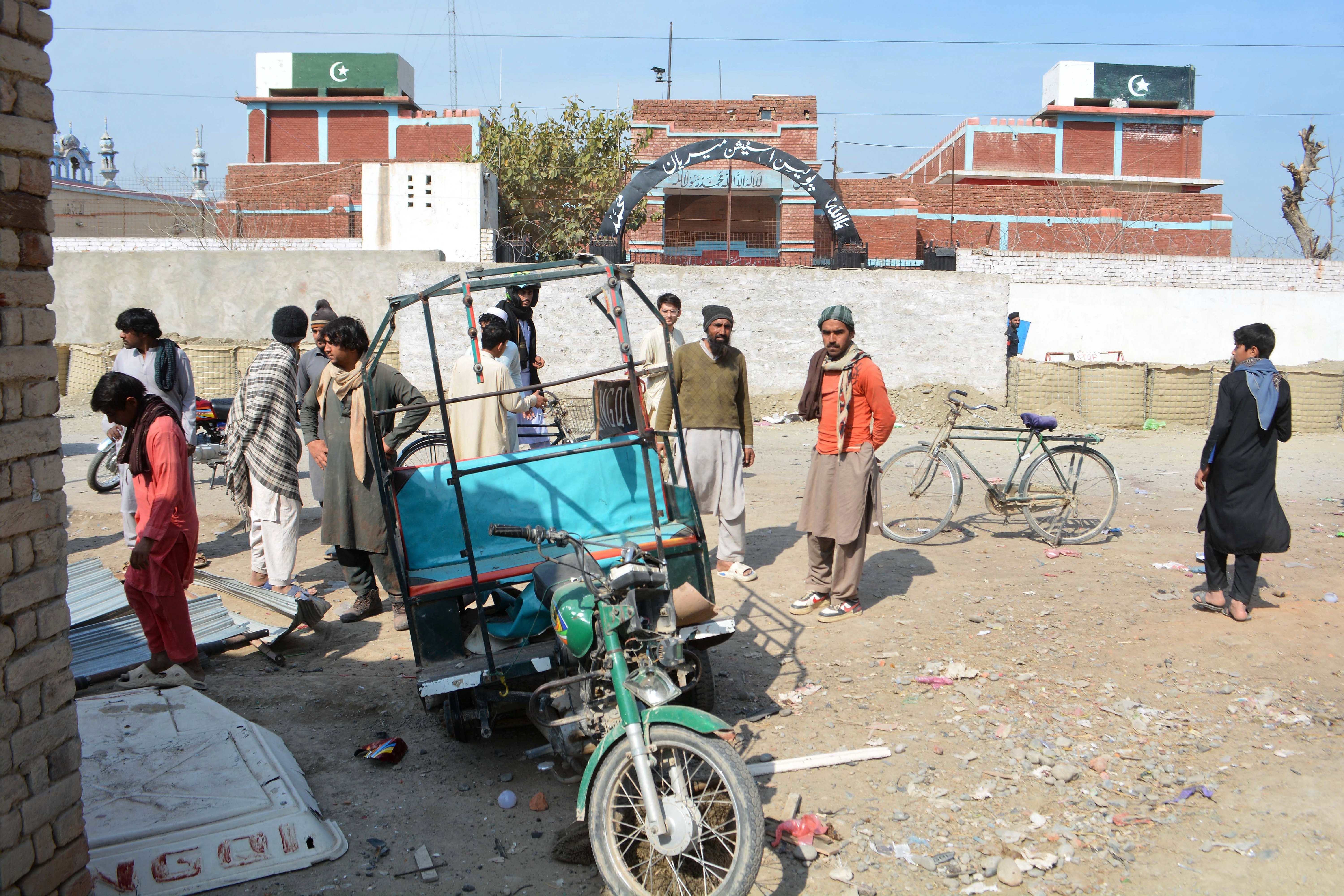 Afghanistan accuses Pakistan of killing civilians in Kabul strike