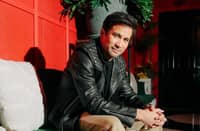 Actor Sam Milby chooses silence and privacy amid renewed public discussion about his past relationship with Catriona Gray, saying he prefers to focus on work and family.