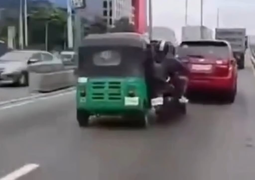 DoTr suspends ‘tuk-tuk’ driver’s license after viral Pasay hit-and-run