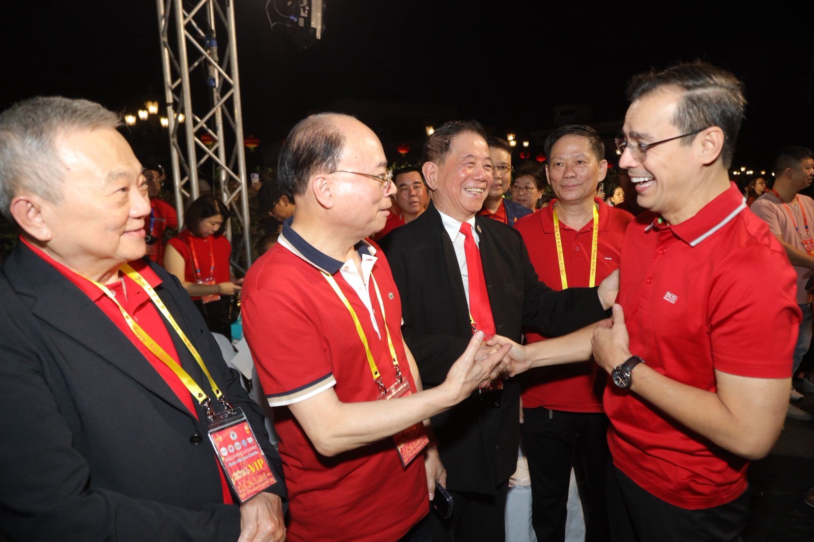 Isko leads Binondo New Year rites, vows unity and stronger Phl-China ties
