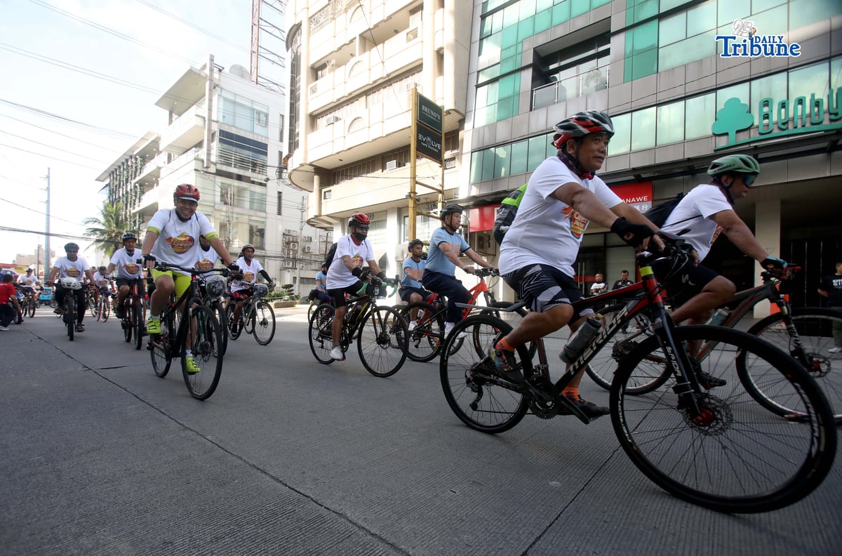 Nicolas Torre and Gian Sotto led the Bike Ride Banawe Loop along Banawe Street, from Del Monte Avenue to N.S. Amoranto Street, in celebration of the 2026 Chinese New Year, welcoming the Year of the Horse on Tuesday, 17 February 2026.

Photo by Analy Labor