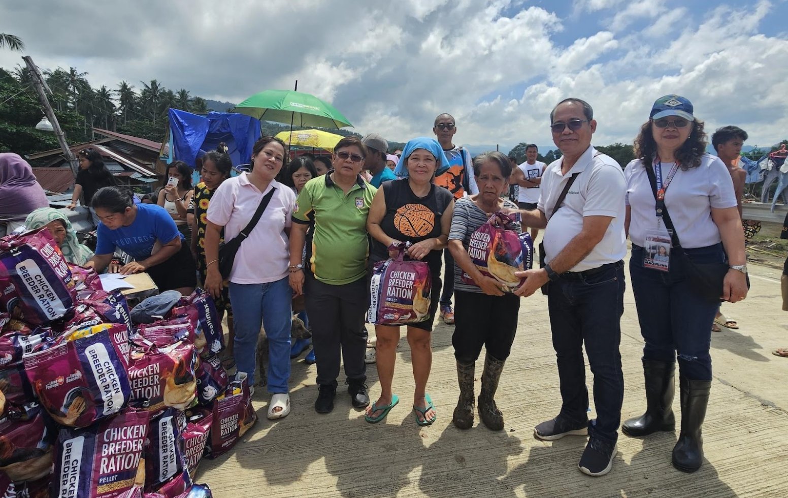 Aboitiz Foods aids over 1,000 Iligan families