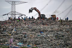 Indonesia capital faces ‘filthy’ trash crisis