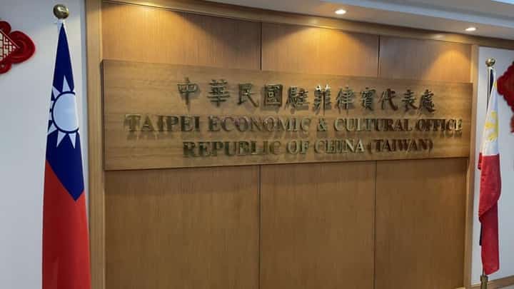 BINONDO murder suspect, tinukoy bilang Chinese national matapos mapabulaanan ang pekeng Taiwanese passport.