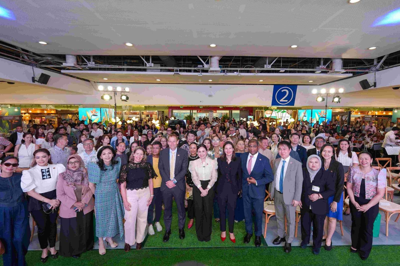 DTI Assistant Secretary Nylah Bautista; Korean Ambassador Lee Sang-Hwa; Malaysian Ambassador Dato' Abdul Malik Melvin Castelino; French Ambassador Marie Fontanel; DTI Secretary Cristina Roque; Norwegian Ambassador Christian Halaas Lyster; and Madame Cathrine Lyster