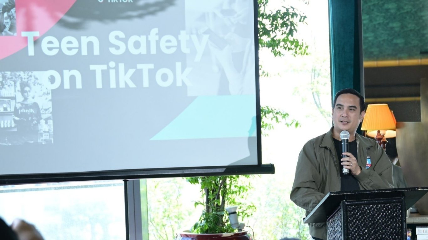 No DMs, no strangers: TikTok upgrades teen safety 