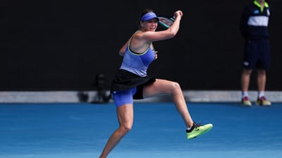 Tearful goodbye: Anisimova knocks Dubai crown off Andreeva’s head