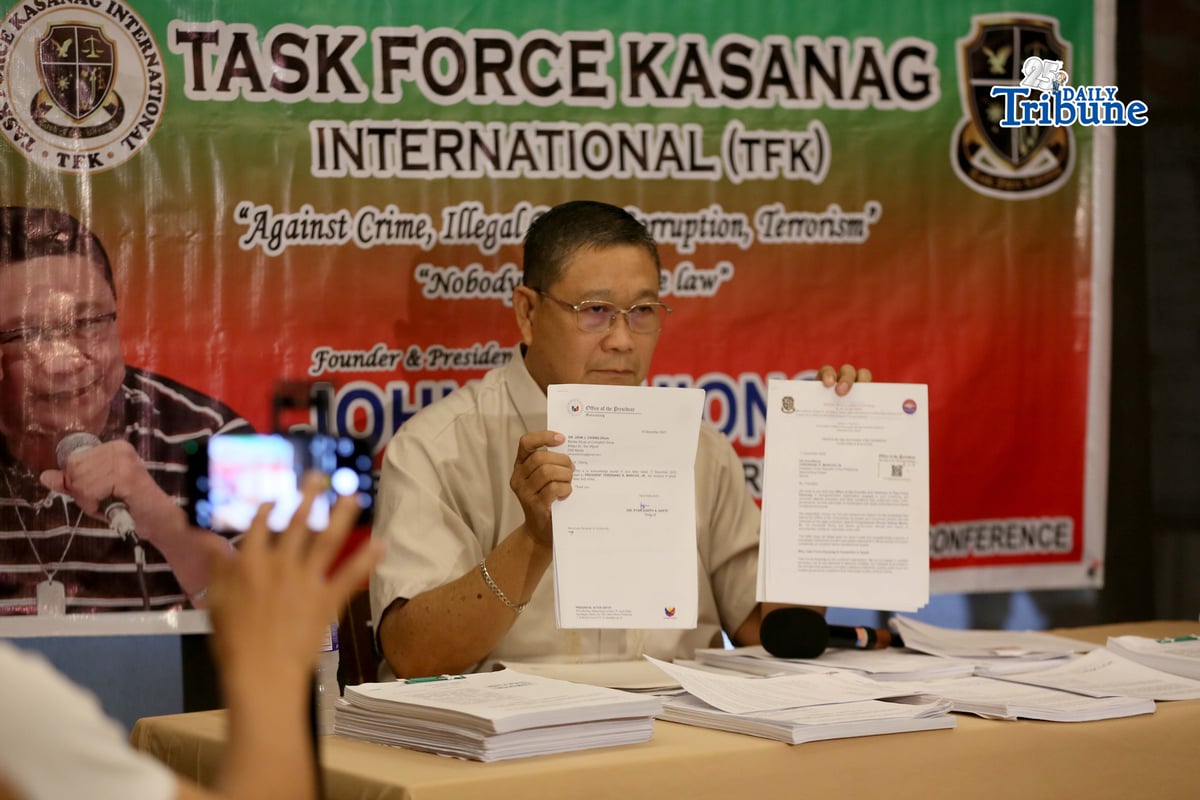 (February 21 2026) Task Force Kasanag (TFK) Founder John Chiong shows the ethics complaint filed at the Office of the President, by the group against House Committee on Public Works Chairperson and Surigao del Sur 1st District Representative Romeo Salazar Momo Sr. during press conference in Quezon City on Saturday February 21 2026. Photo/Analy Labor