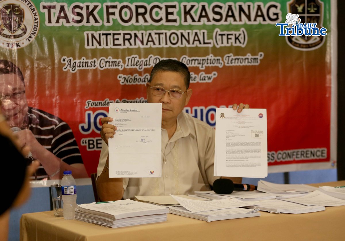 (February 21 2026) Task Force Kasanag (TFK) Founder John Chiong shows the ethics complaint filed at the Office of the President, by the group against House Committee on Public Works Chairperson and Surigao del Sur 1st District Representative Romeo Salazar Momo Sr. during press conference in Quezon City on Saturday February 21 2026. Photo/Analy Labor