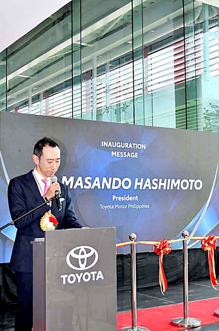 MASANDO Hashimoto, president of Toyota Motor Philippines, delivers his inauguration message during the opening of the Toyota Los Baños Service Center in Laguna.