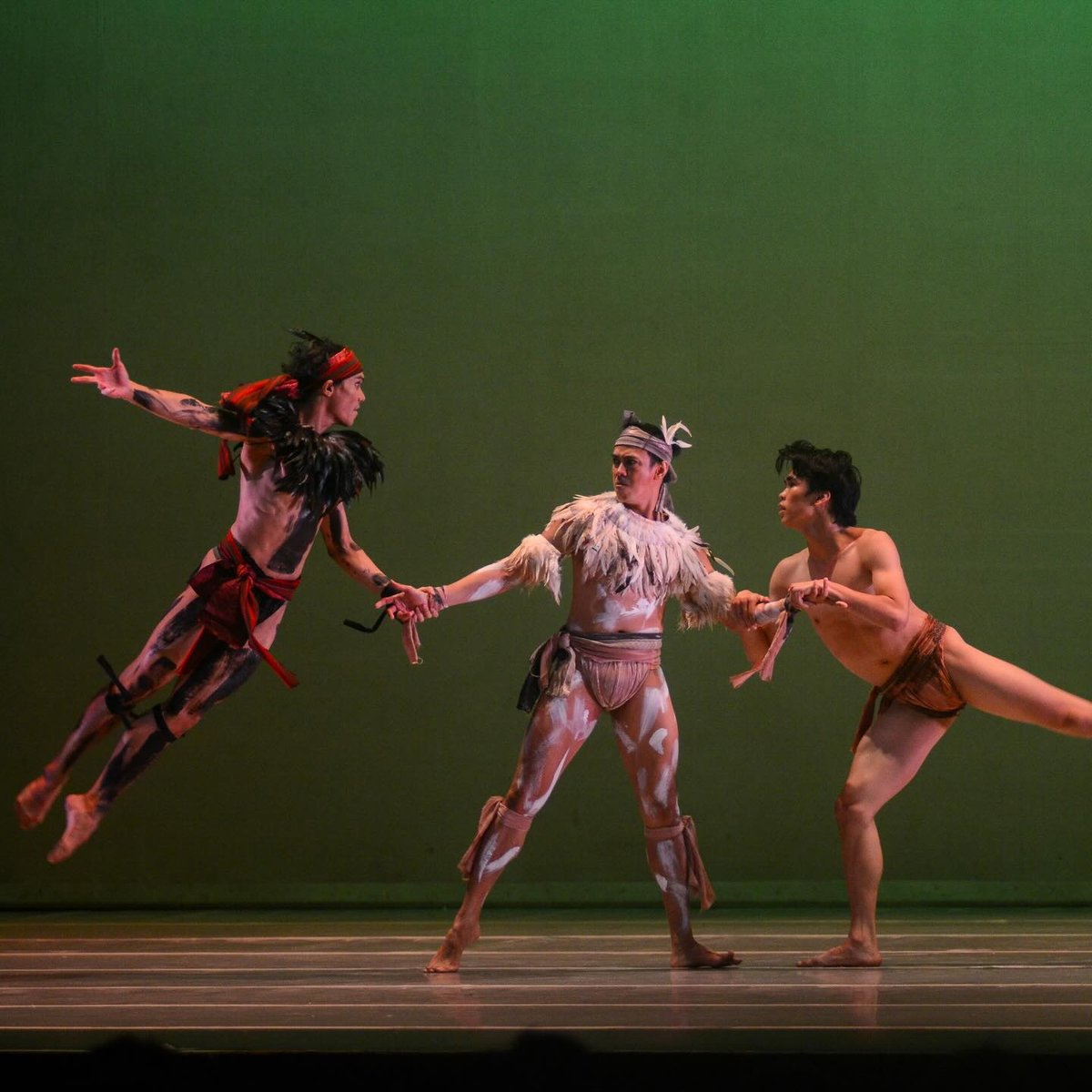 Ejay Arisola as Ogassi, John Ababon as Manama, and Renzen Arboleda as First Man in Alice Reyes' Tales of the Manuvu