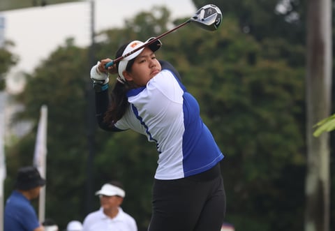 Sarines fires 71, secures early lead