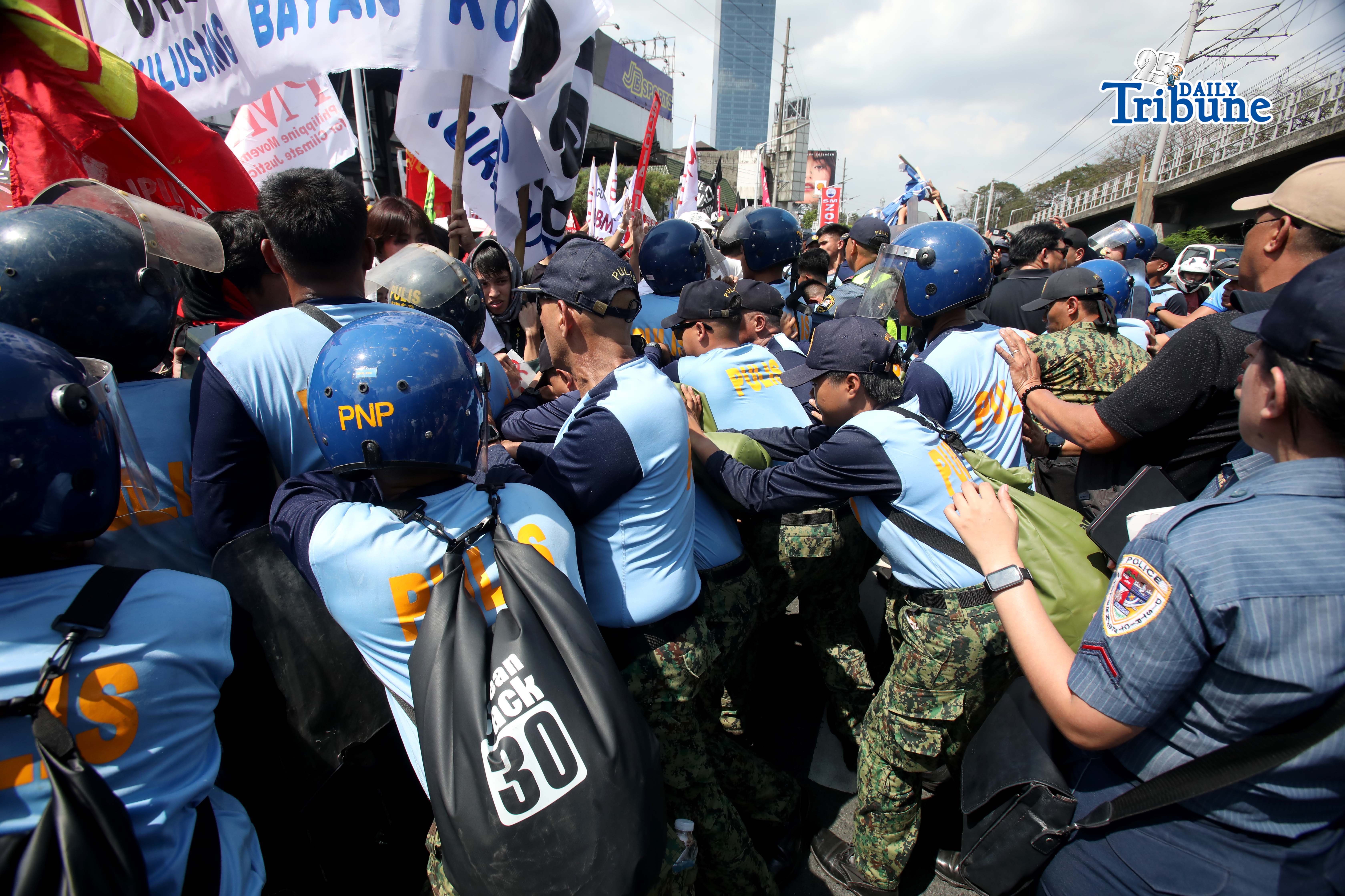 PNP chief defends arrests amid EDSA anniversary