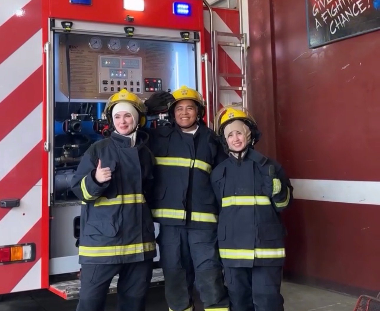 John Arcilla undergoes BFP training ahead of Fire Prevention Month