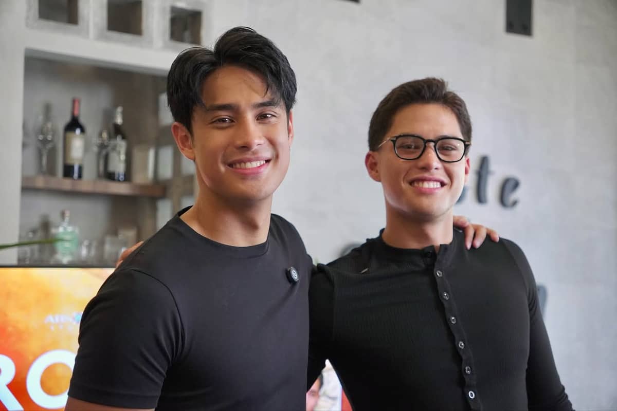 DONNY Pangilinan and Kyle Echarri. From FB Roja.jpg
