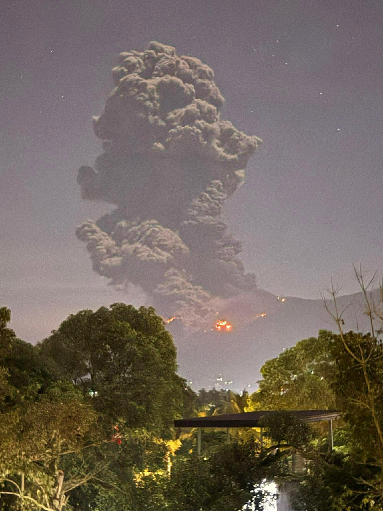 Kanlaon erupts for second time in a week