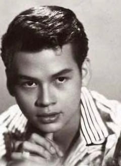 Philippine cinema mourns Pepito Rodriguez, matinee idol of the 1960s, at 83