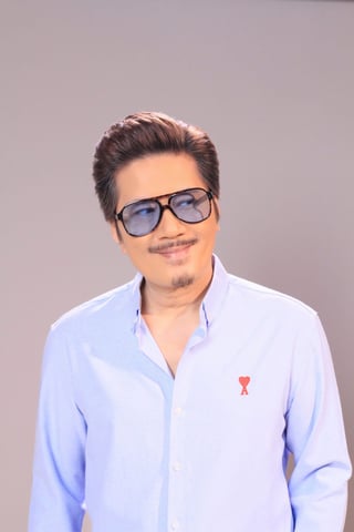 Janno Gibbs returns home with tribute, new single