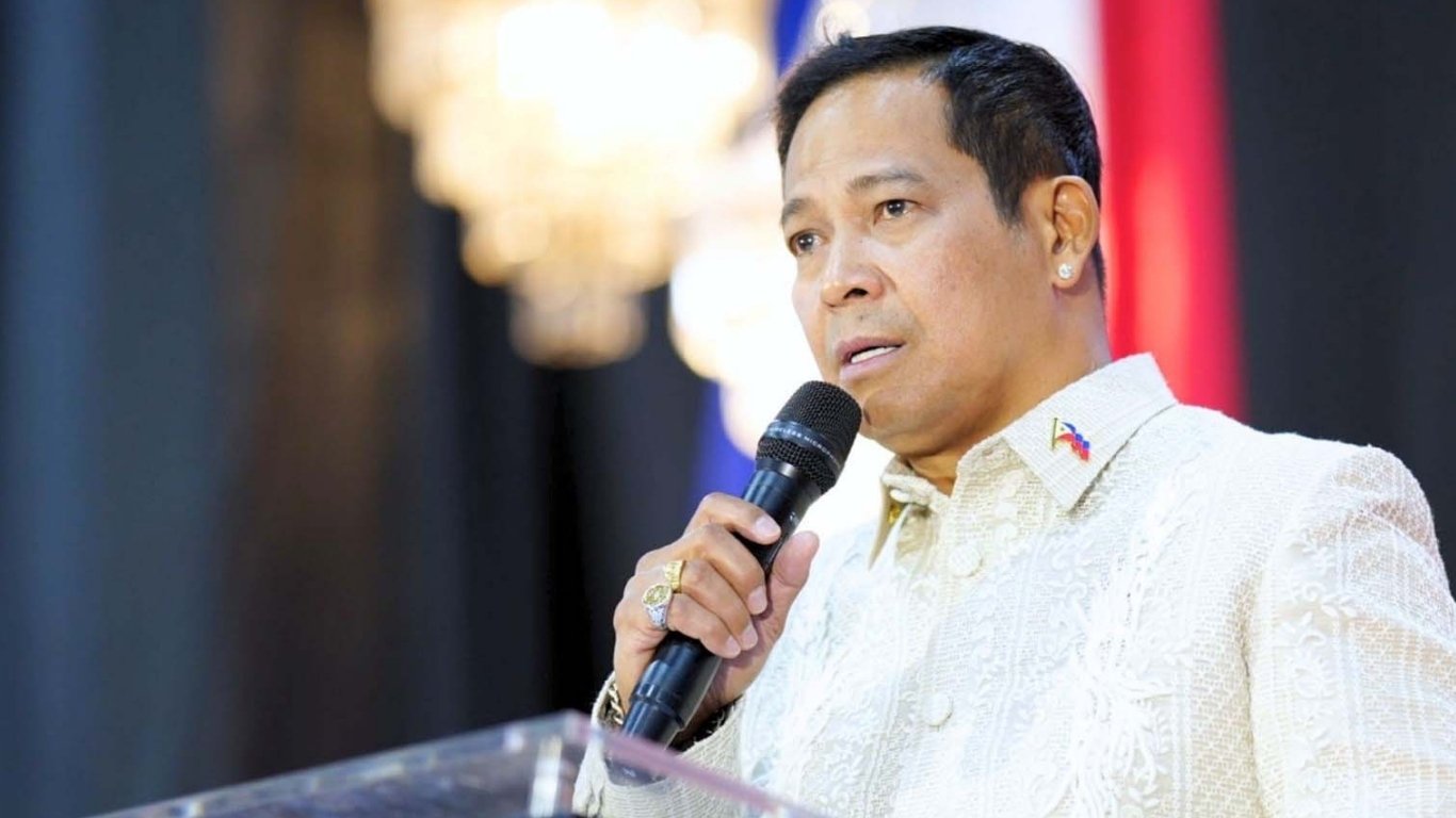 Bulacan launches ULIRAN family program for parents, scholars