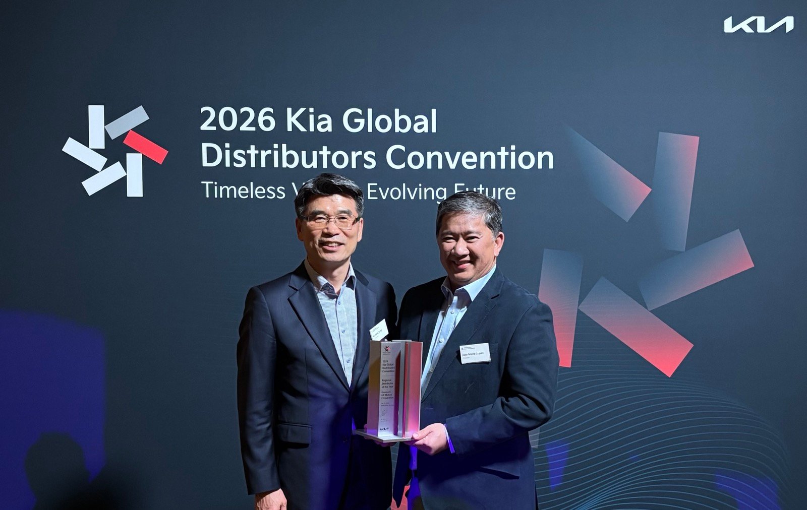Kia Phl wins APAC Distributor Award