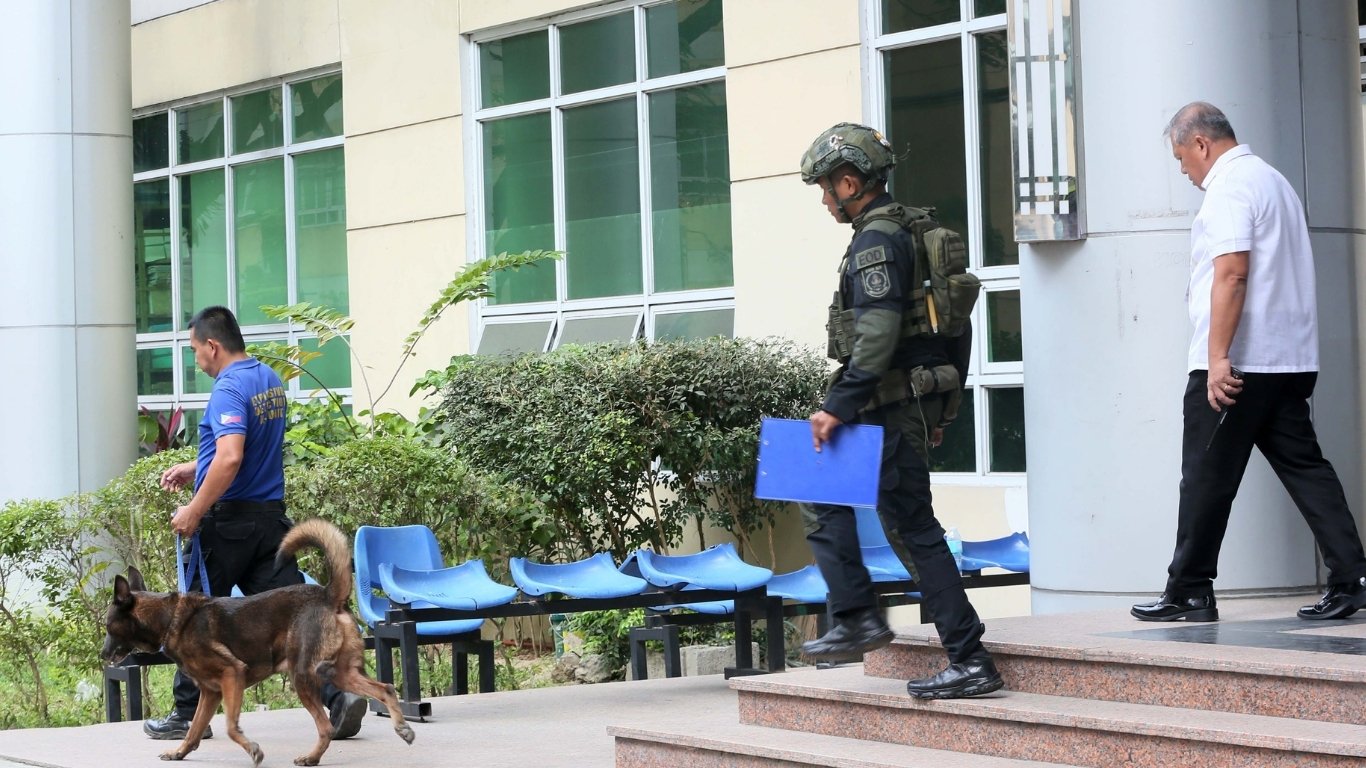 QC Hall of Justice cleared after bomb threat reports