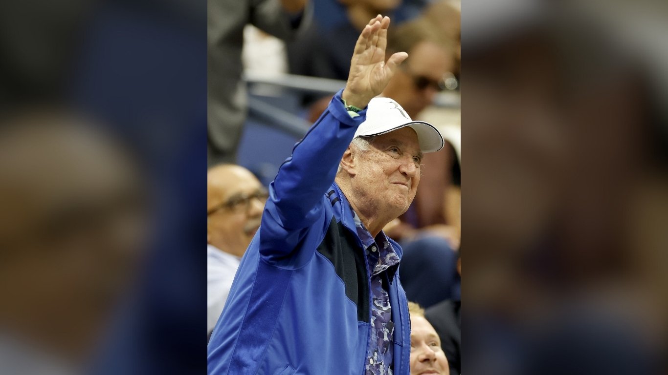 Neil Sedaka dies age 86