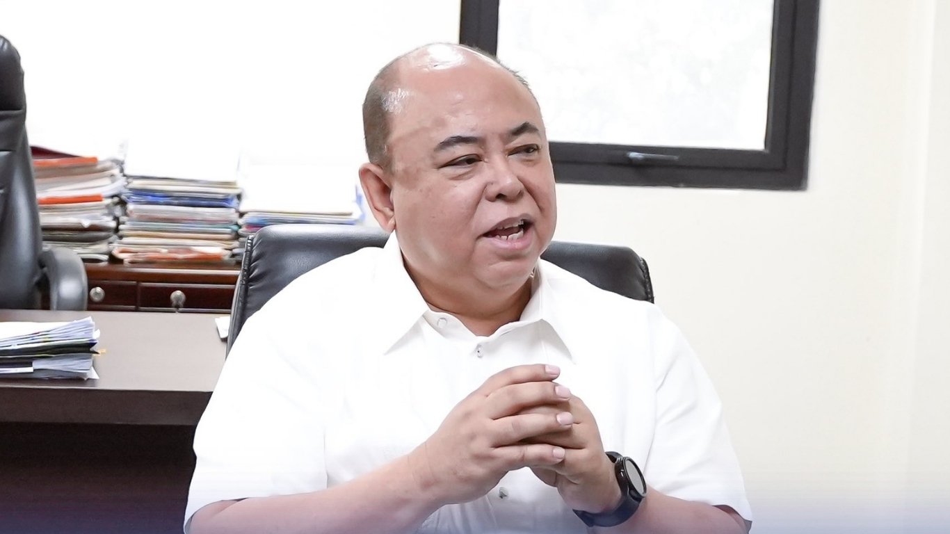 LTFRB rolls out fuel subsidy, fare discount programs for PUVs