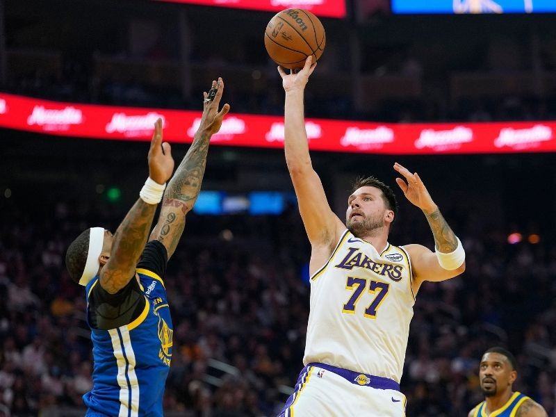 Doncic puts on birthday show