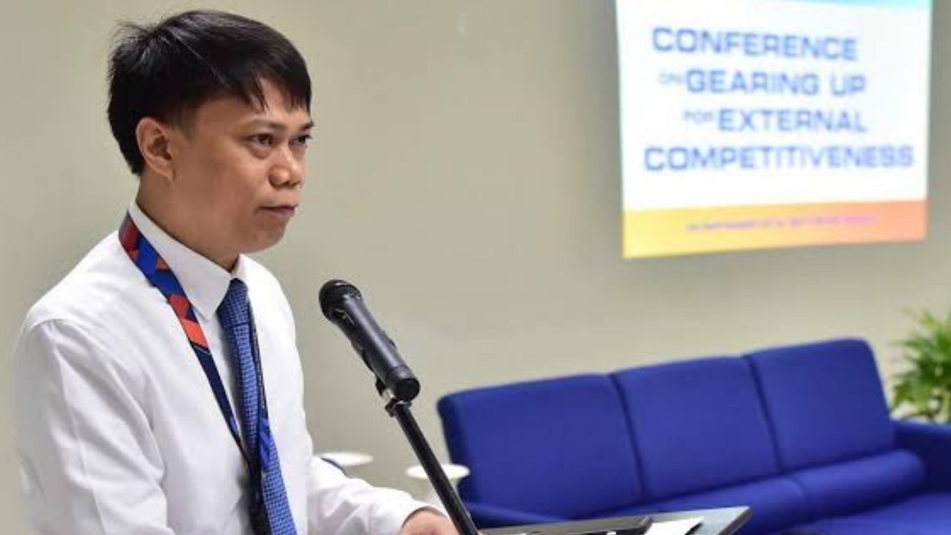 Corruption issues drag down business sentiment