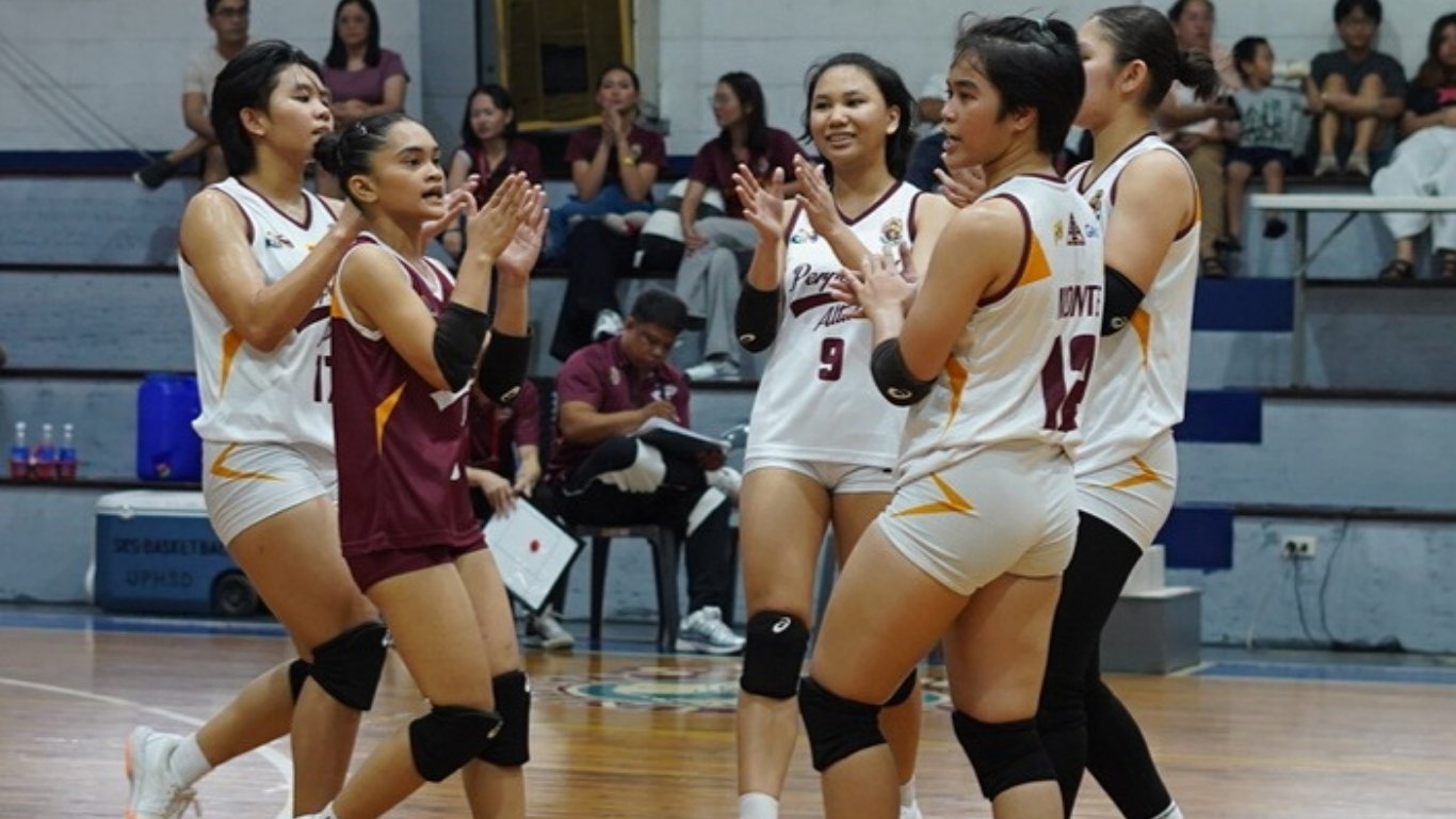 Junior Lady Altas grab 5th straight victory