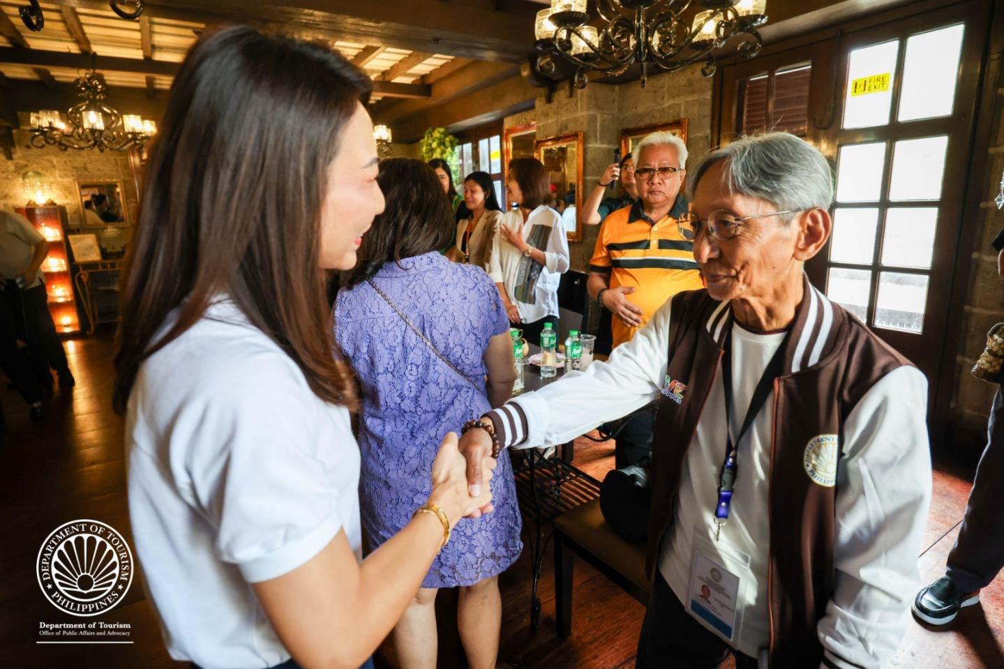 Senior citizens trained as community tour guides in Intramuros