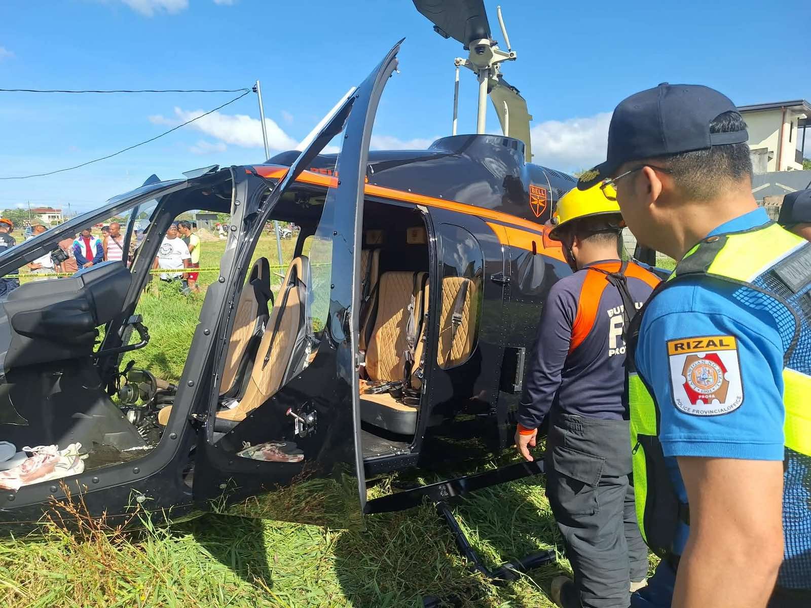 Helicopter crashes in Rizal