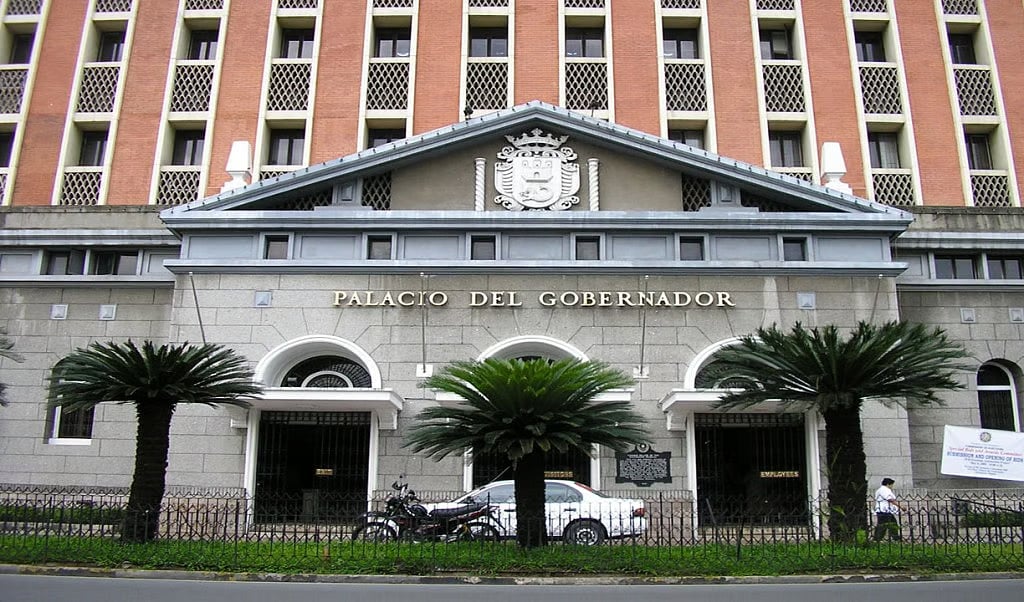 Comelec dismisses Oñate case