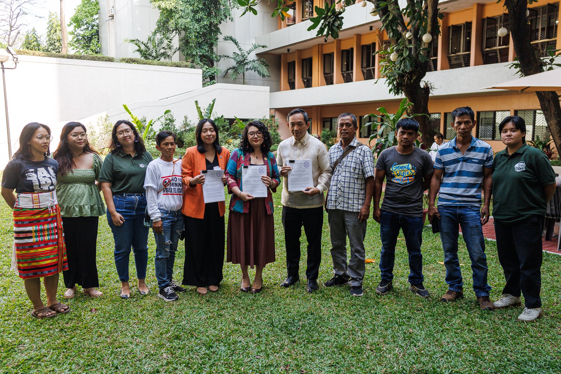 Makabayan bloc files People's Mining Bill at Lower House