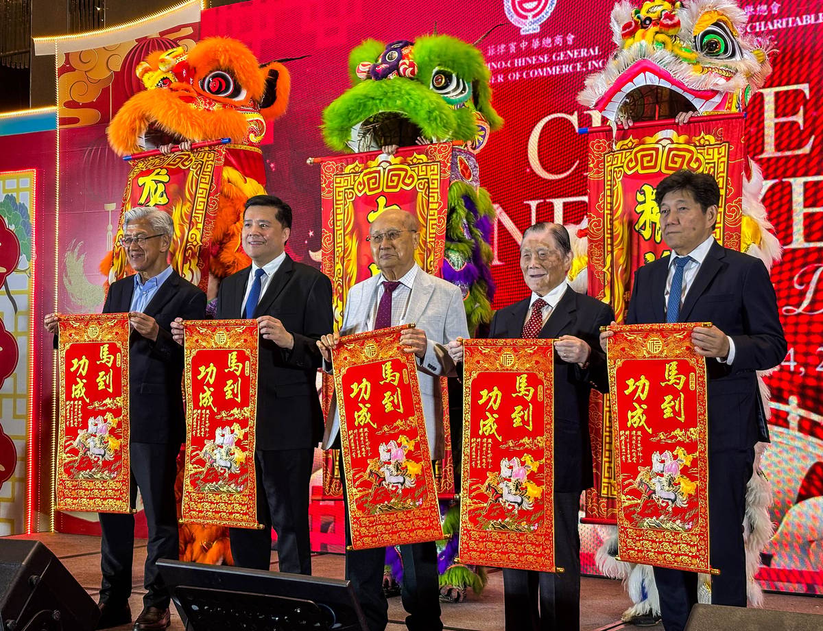 DR. Samuel Ang, CGHMC medical director; Mr. Kelly Sia, CGHMC president and CEO; Dr. Benito Goyokpin, honorary chairman and Executive Committee chair of the Philippine Chinese Charitable Association Inc.; Mr. Antonio Tan, chairman of the Board; and FCGCCI president Alberto Tan Lee join the dragon dance, holding Chinese New Year prosperity banners — long red scrolls adorned with gold calligraphy and ornate imagery symbolizing strength, momentum and achievement.
