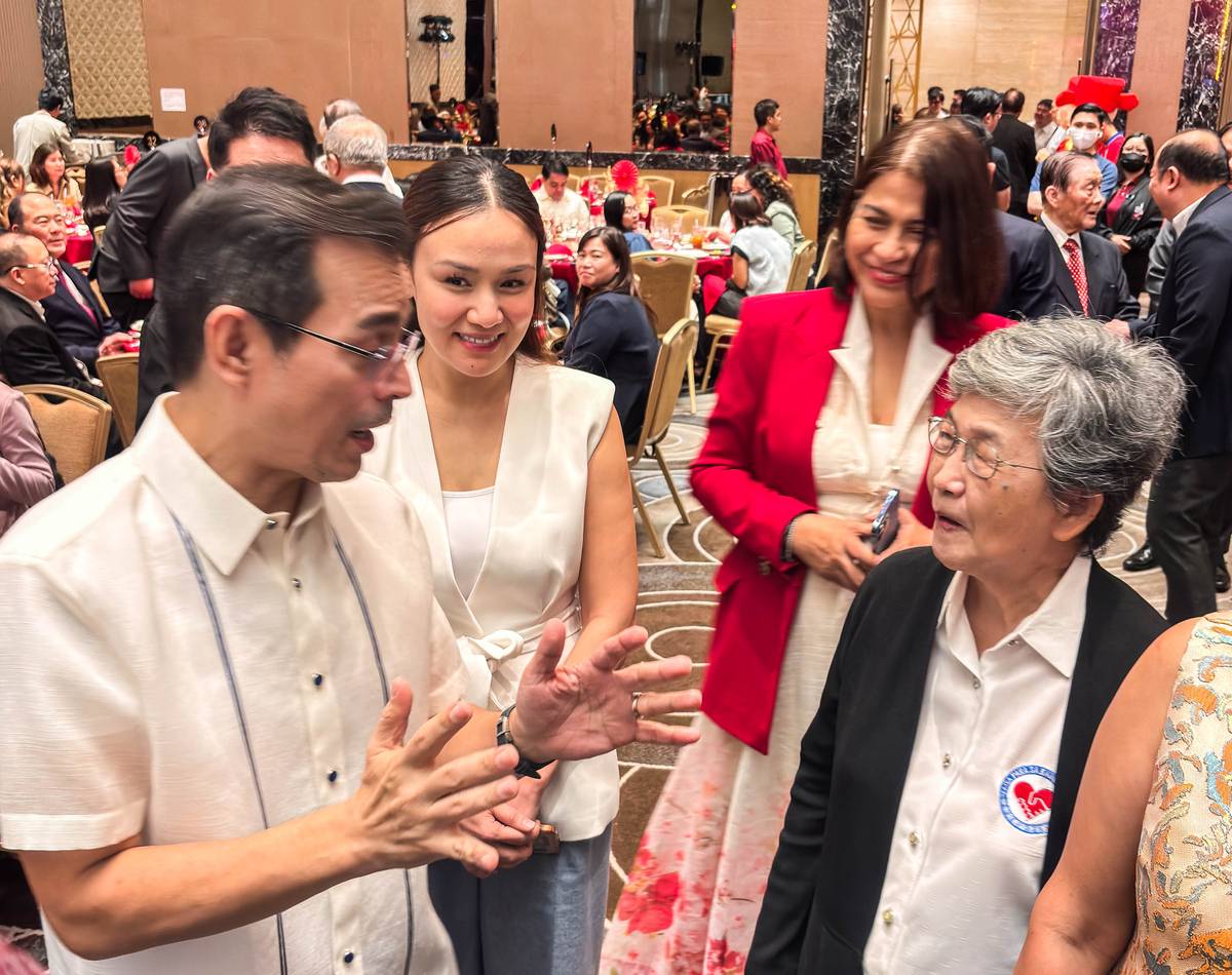 MANILA Mayor Isko Moreno Domagoso, joined by Vice Mayor Chi Atienza along with DAILY TRIBUNE executive director for Events and Promotions Chingkee Mangcucang, met with members of the Filipino-Chinese business community and executives of CGHMC.