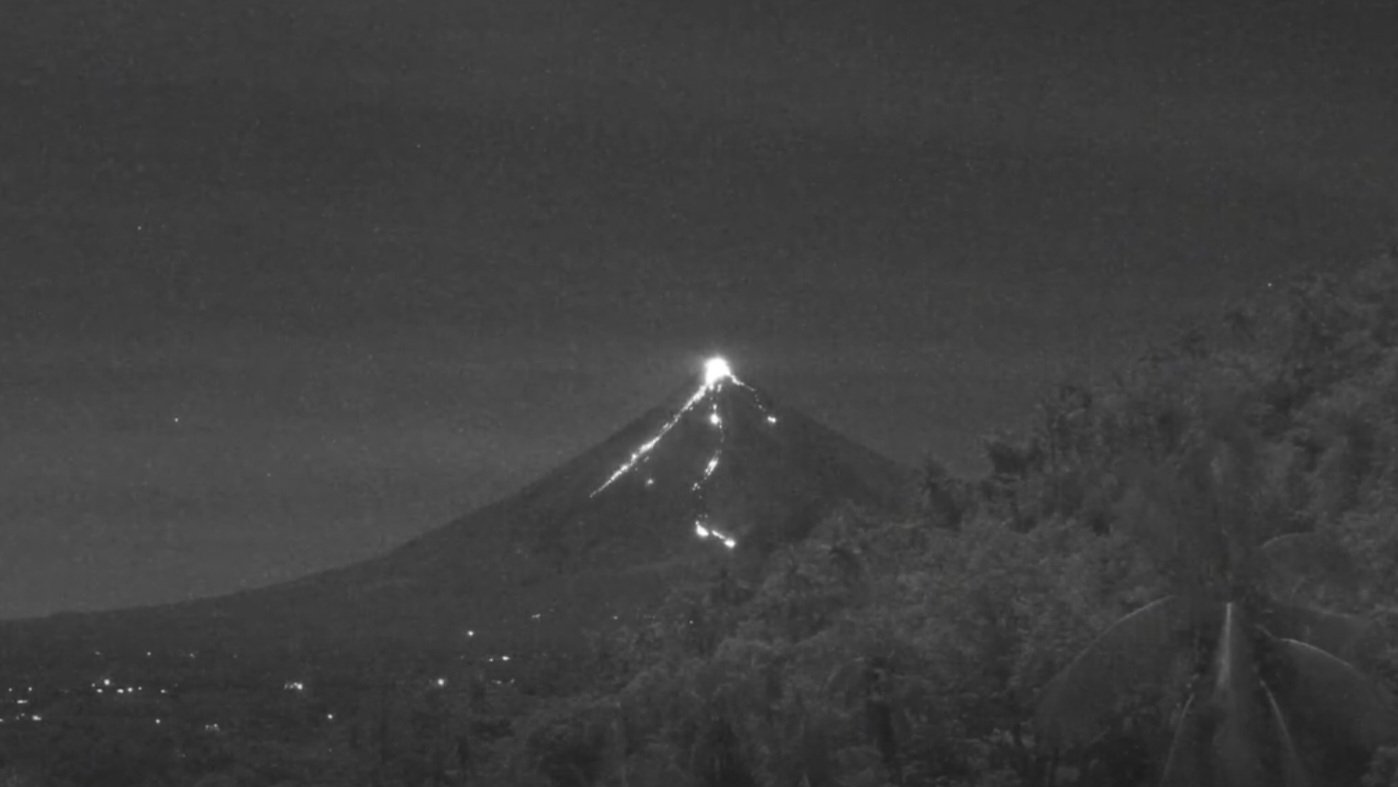 Mayon unrest intensifies anew