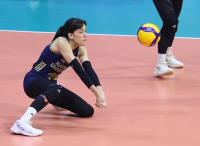 SHOW OF FORCE: Lady Bulldogs flaunt depth, crush Lady Red Warriors
