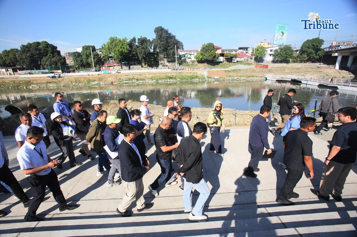 (March 04 2026) Department of Public Works and Highways (DPWH) secretary Vince Dizon with Marikina 1st District Representative Marcy Teodoro and Marikina City Mayor Maan Teodoro headed the inspection of the on-going construction of the flood control projects along Marikina River as part of the city’s integrated flood mitigation road map on Wednesday March 4 2026. Photo/Analy Labor