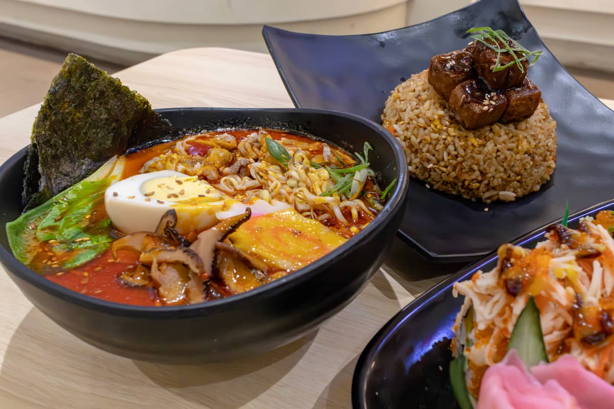 YUGO Japanese Fusion Teppan and Sushi Bar, Foodcourt.