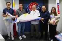 Subic Bay Metropolitan Authority (SBMA) Chairman and Administrator Eduardo Jose L. Aliño (center) leads the turnover of its worn-out Philippine flags to Barangay Captain Vicielito Balan (2nd from left) of Alion, Mariveles, Bataan, for inclusion in the flag disposal program on March 13 in compliance with Republic Act 8491. Assisting the turnover were SBMA acting-Deputy Administrator for Administration Vicente Evidente, Jr. (2nd from right), SBMA Procurement & Property Management Department (PPMD) acting-manager Jennifer Guiang (right), and PPMD Division Chief Dennis Rolan Baviera (left).