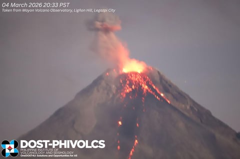 Effusive eruption observed at Mayon