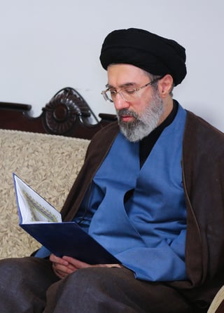 Shah’s son says any Khamenei successor will be ‘illegitimate’
