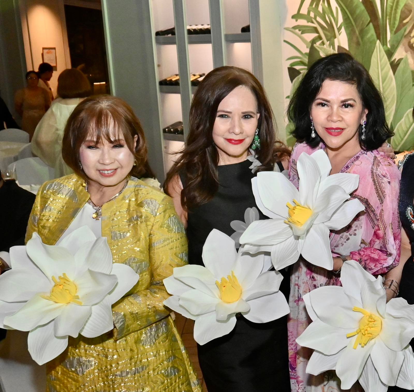 NYMPHA Valencia, Lilibeth Campos and Hera Geriene.