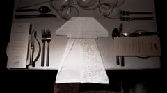 Table cloth couture