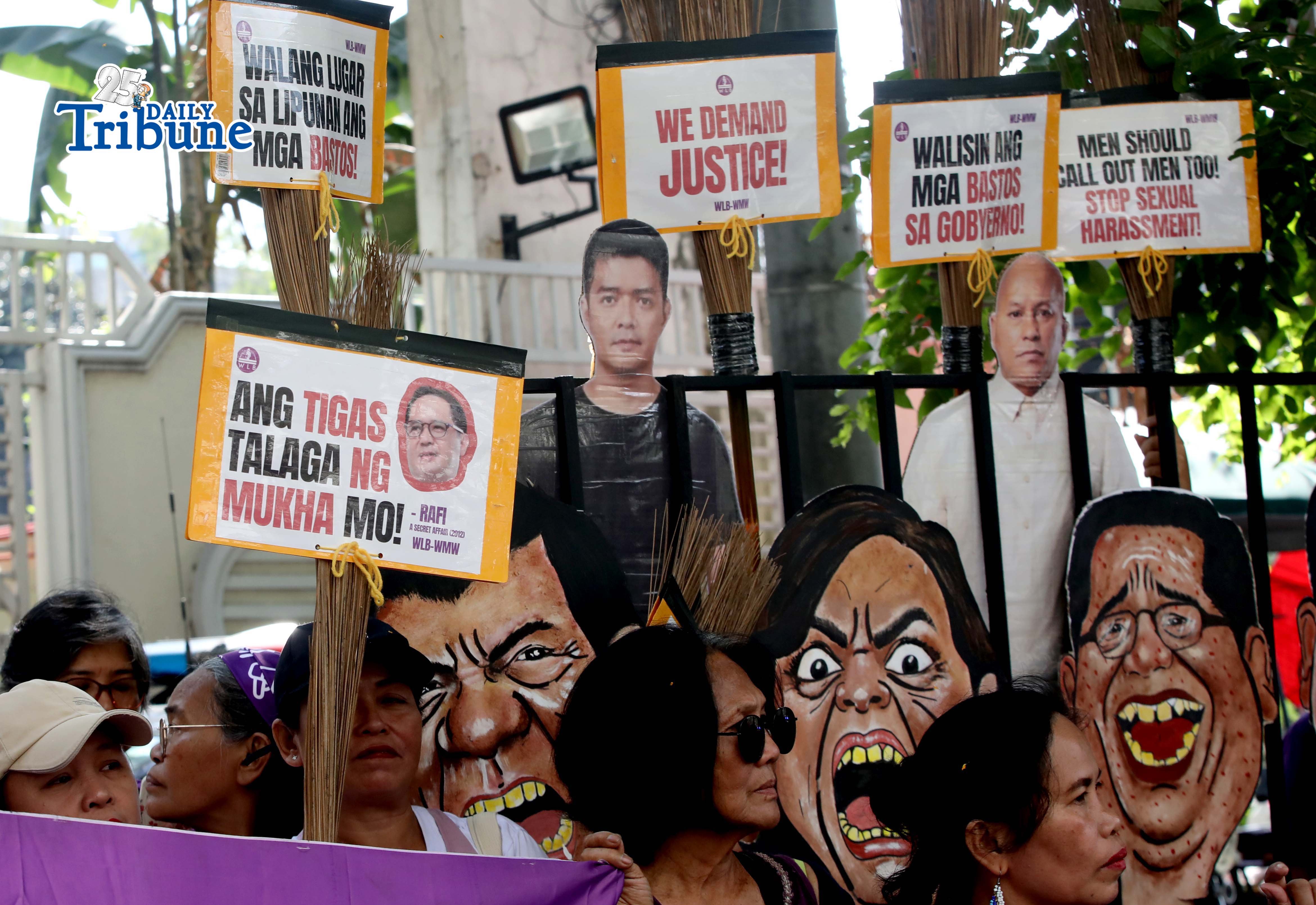 Women rally at the OMB | Daily Tribune