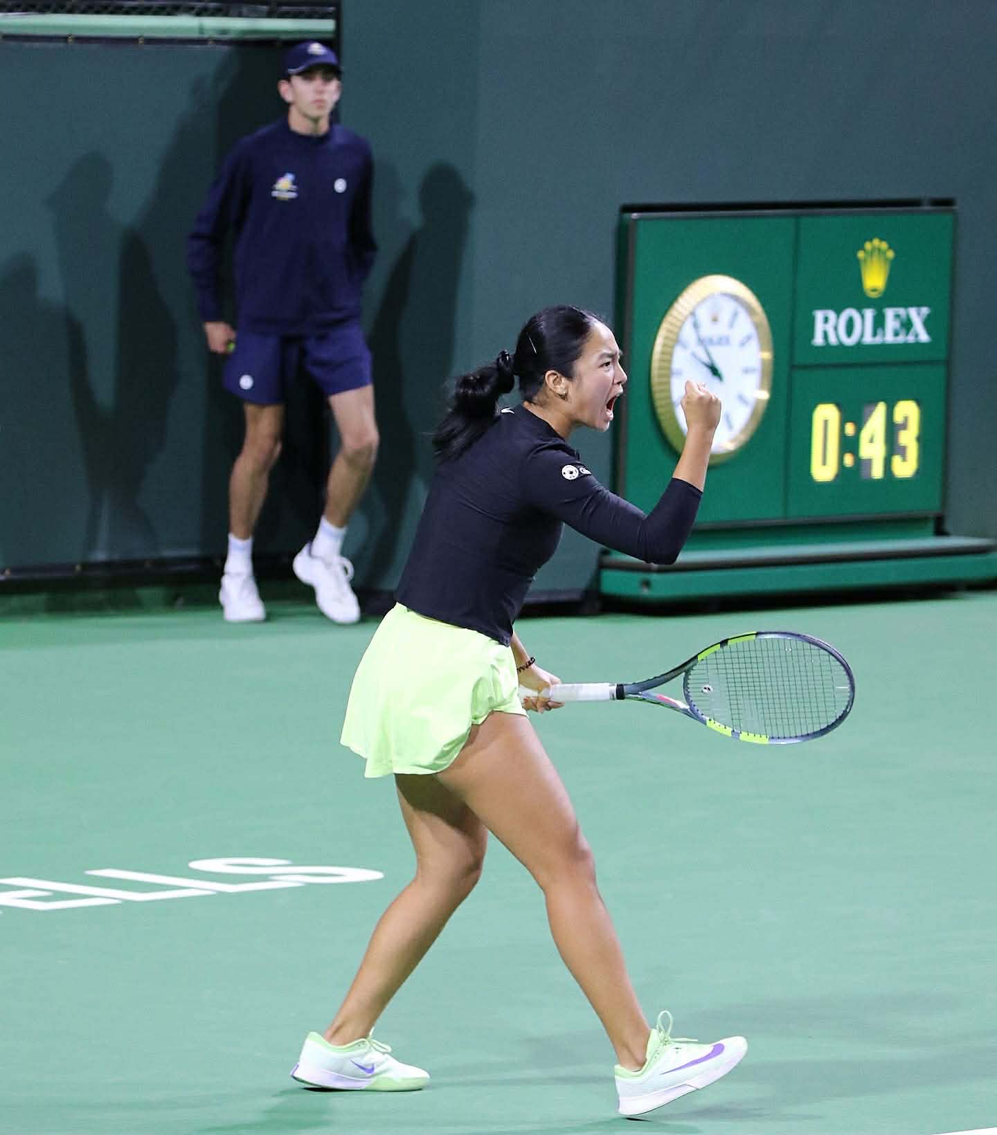 AWESOME ALEX: Eala gets past Yastremska, enters Round of 32
